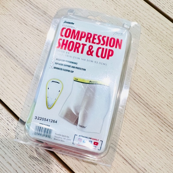 Franklin FLexpro Compression Short & Cup, White, boys Youth XS 19”-21” brand new - Picture 2 of 9